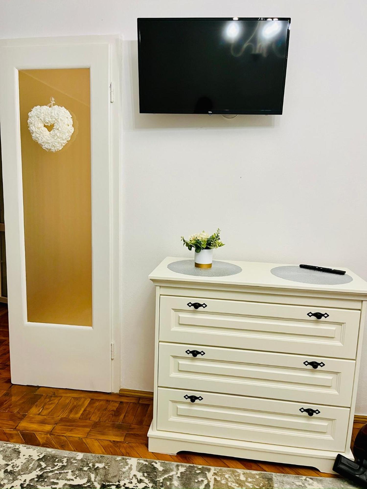 Dream Rooms Hunedoara Exterior photo